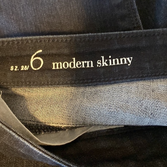Loft Ann Taylor modern skinny blue denim jeans. - Picture 7 of 8